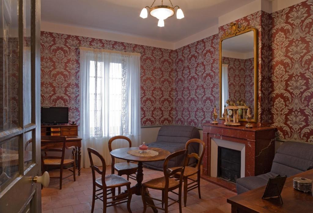 Logis Hotel - Restaurant La Marbrerie Caunes-Minervois Cameră foto
